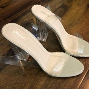Nasty Gal / Chunky/Nude/Clear Heels